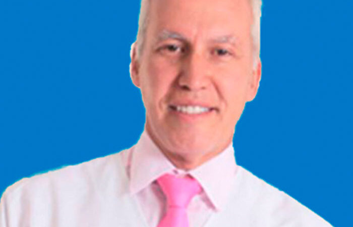 Dr. Fabio Alberto Arango Mejía